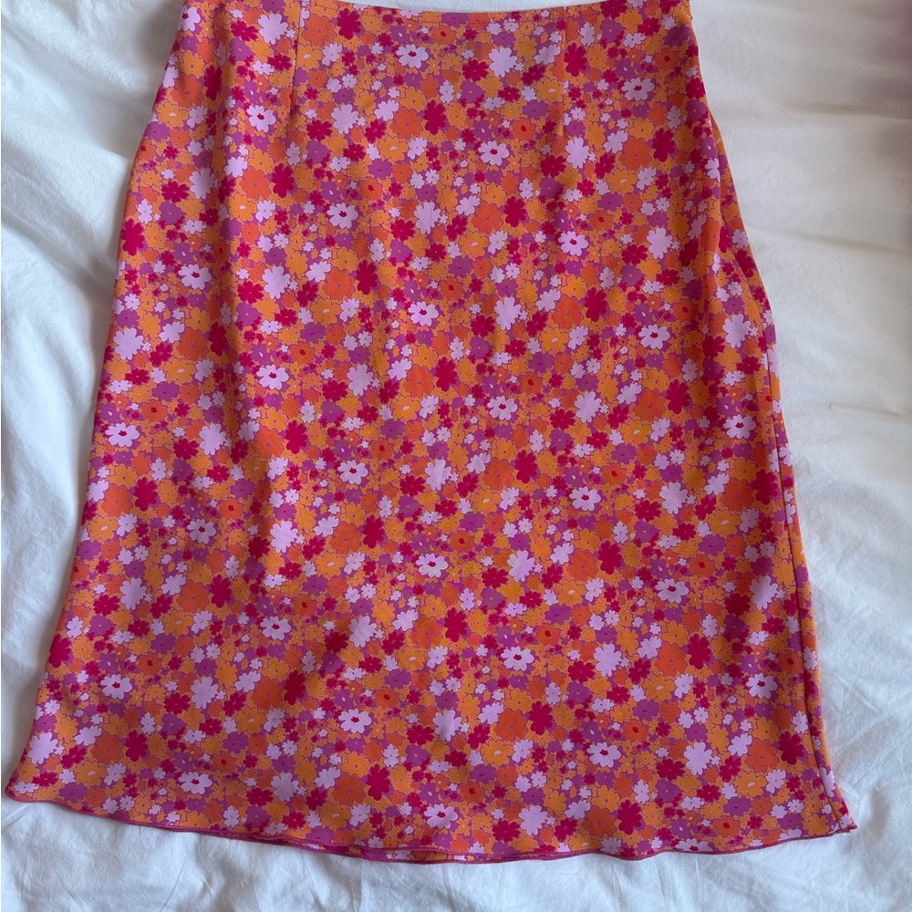 Vintage Express Red and Pink Floral Midi Skirt